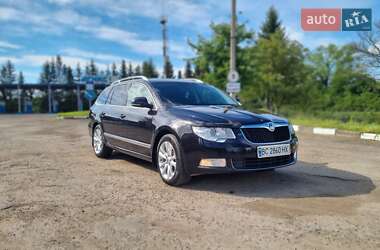 Універсал Skoda Superb 2010 в Самборі