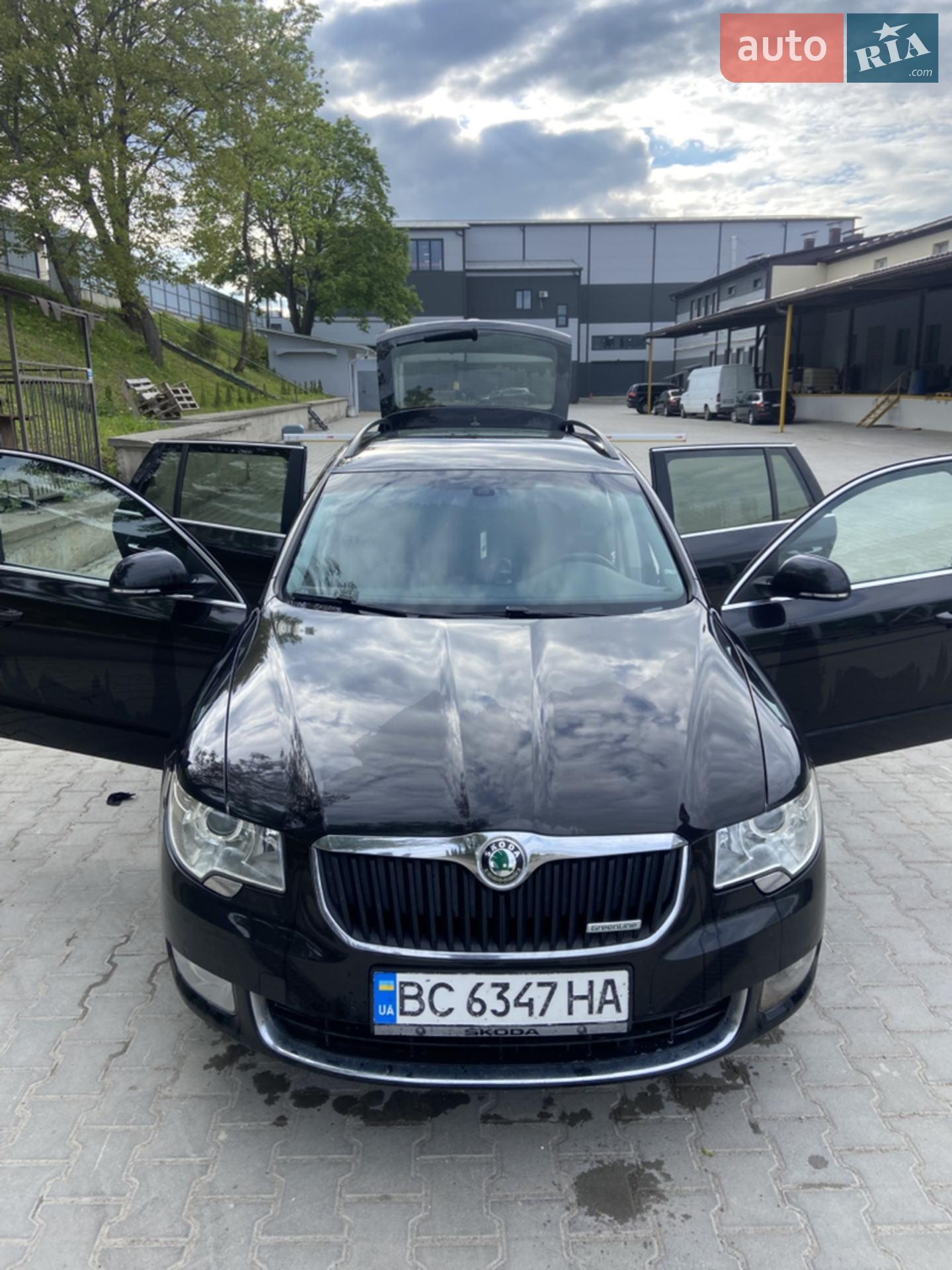 2013 Skoda Superb - мініатюра 2