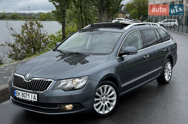 Универсал Skoda Superb 2014 в Василькове