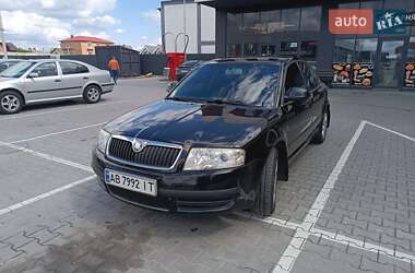Лифтбек Skoda Superb 2006 в Виннице