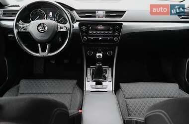Універсал Skoda Superb 2017 в 