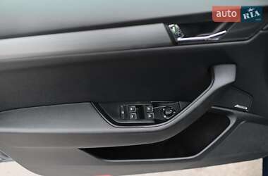 Універсал Skoda Superb 2017 в 