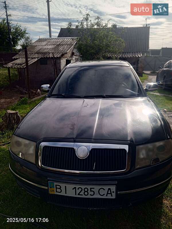 Ліфтбек Skoda Superb 2002 в 