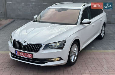 Универсал Skoda Superb 2018 в Ровно
