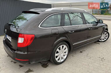 Универсал Skoda Superb 2012 в 