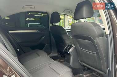 Лифтбек Skoda Superb 2016 в 