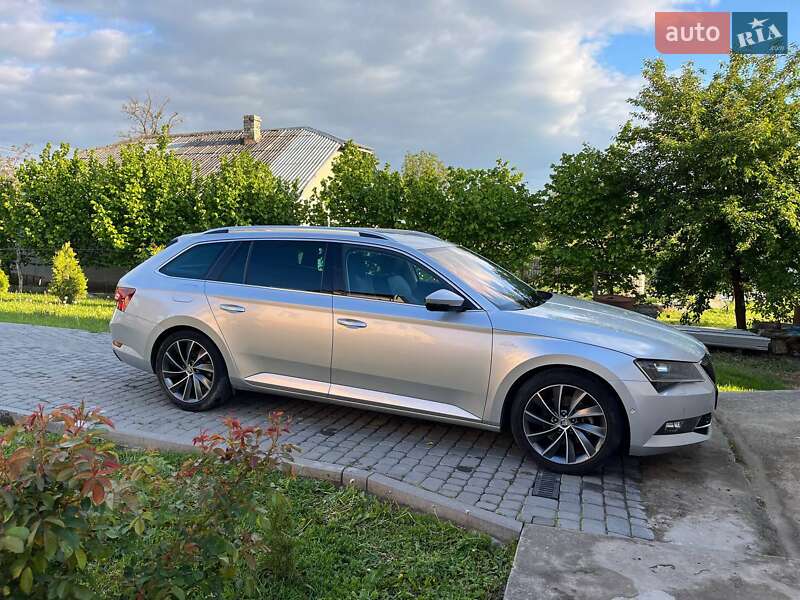 Универсал Skoda Superb 2016 в 