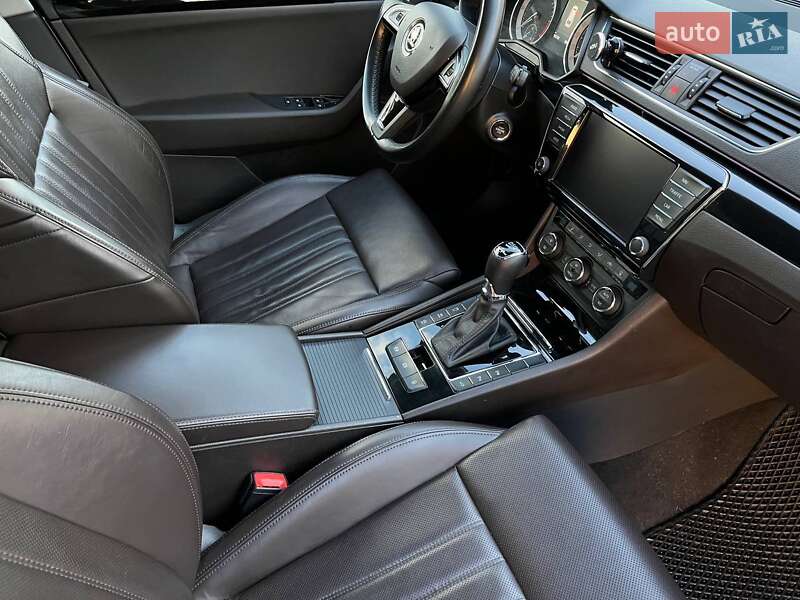 Універсал Skoda Superb 2016 в Тернополі