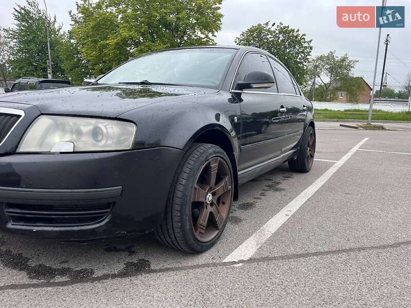 Skoda Superb 2006