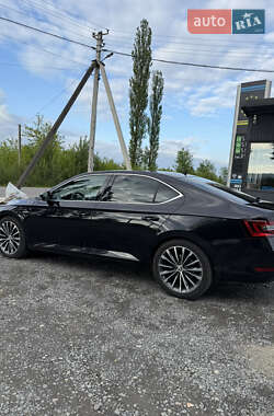 Універсал Skoda Superb 2016 в 