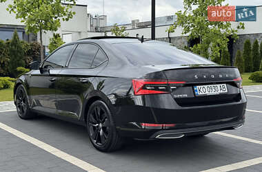 Ліфтбек Skoda Superb 2019 в 