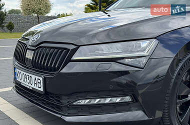 Ліфтбек Skoda Superb 2019 в 