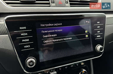 Ліфтбек Skoda Superb 2019 в 