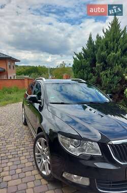 Универсал Skoda Superb 2012 в 