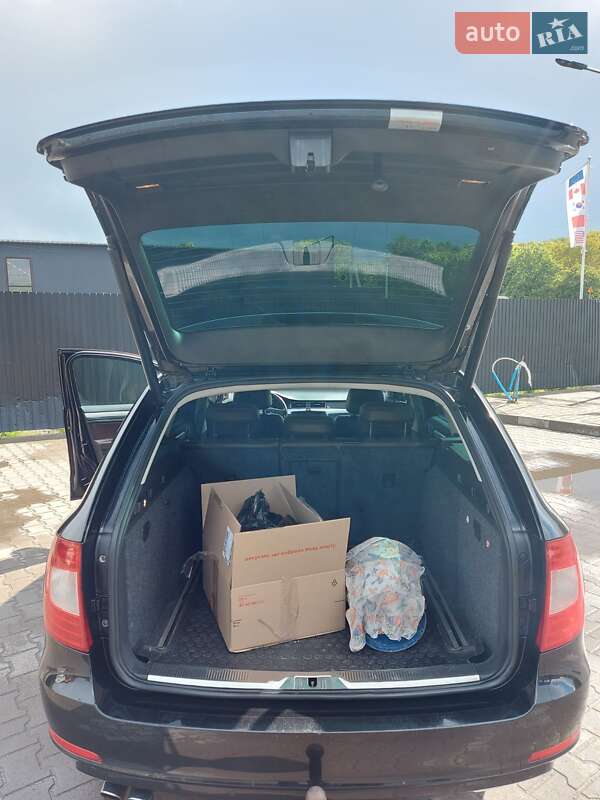 Універсал Skoda Superb 2012 в Львові