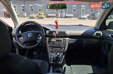 Лифтбек Skoda Superb 2004 в Чернигове