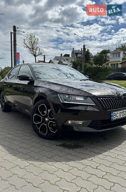 Ліфтбек Skoda Superb 2018 в Львові