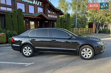Лифтбек Skoda Superb 2013 в Александрие