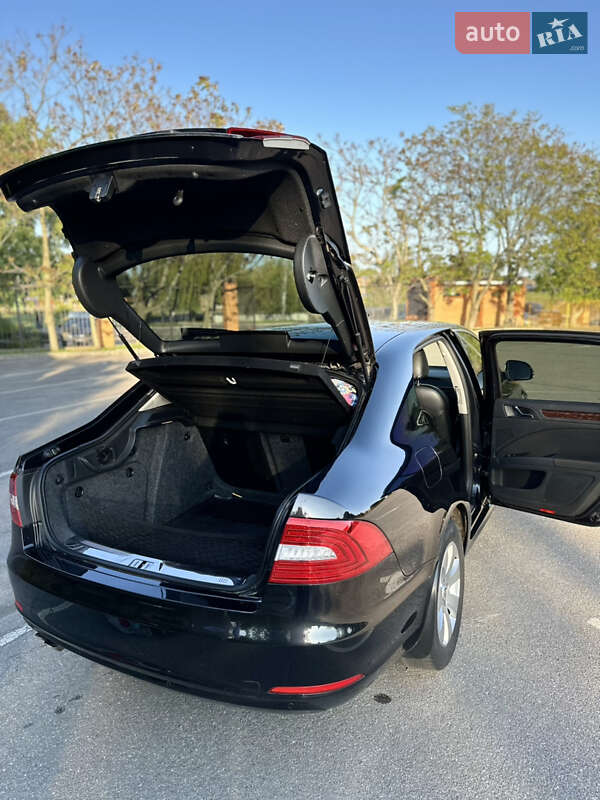 Лифтбек Skoda Superb 2013 в Александрие фото 9 Лифтбек Skoda Superb 2013 в Александрие