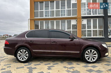 Ліфтбек Skoda Superb 2009 в 
