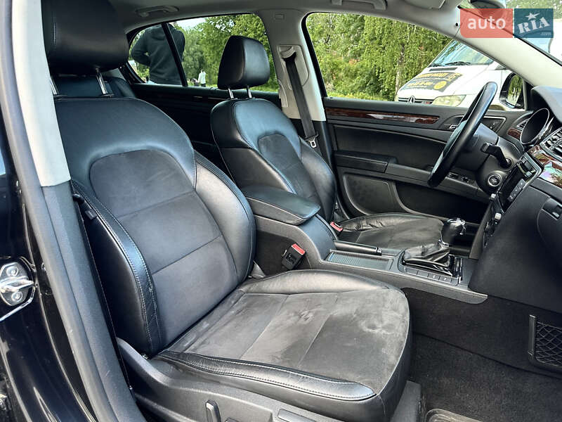 Лифтбек Skoda Superb 2014 в Львове