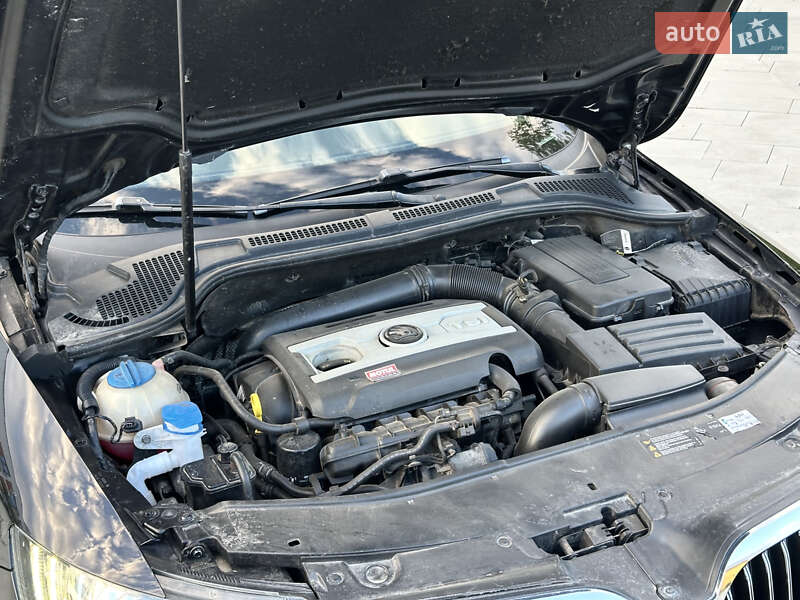 Лифтбек Skoda Superb 2014 в Львове