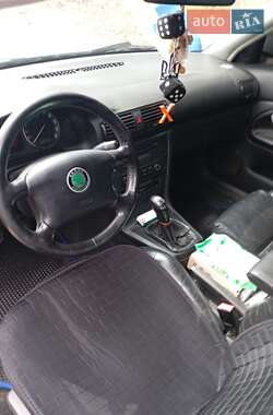 Лифтбек Skoda Superb 2007 в 