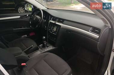 Универсал Skoda Superb 2013 в 