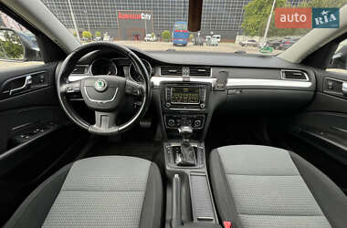 Универсал Skoda Superb 2010 в 