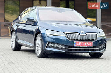 Ліфтбек Skoda Superb 2020 в 