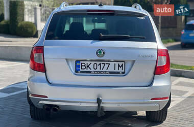Универсал Skoda Superb 2012 в 