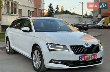 Универсал Skoda Superb 2019 в 