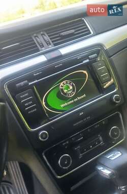 Лифтбек Skoda Superb 2009 в 