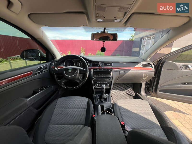 Ліфтбек Skoda Superb 2012 в Миколаєві