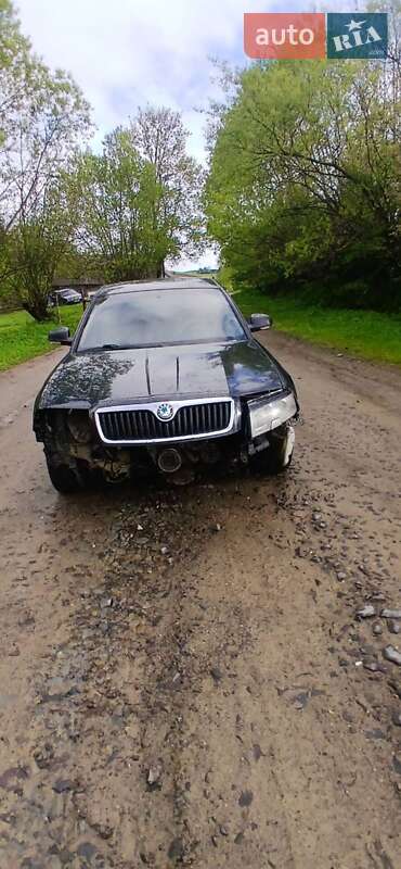 Лифтбек Skoda Superb 2003 в Турке