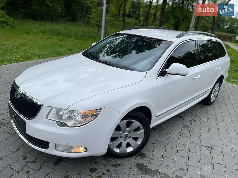 Skoda Superb 2012
