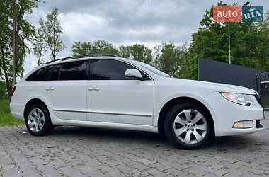 Универсал Skoda Superb 2012 в 
