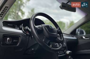 Универсал Skoda Superb 2012 в 