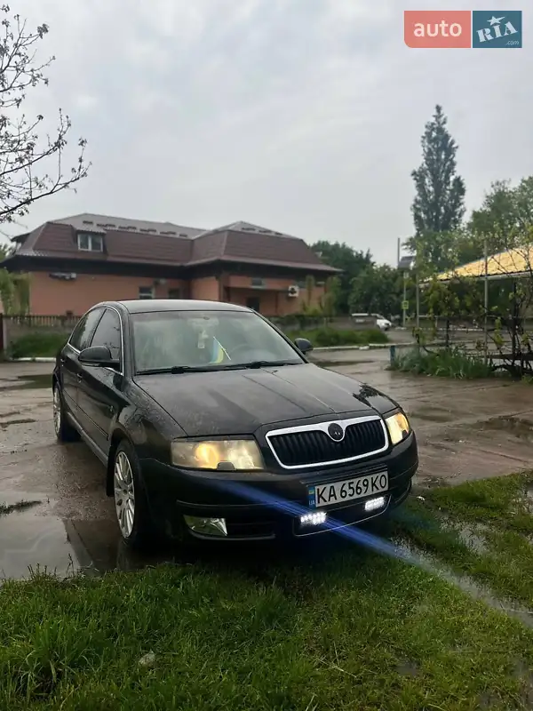 Skoda Superb 2006