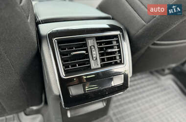 Ліфтбек Skoda Superb 2016 в 