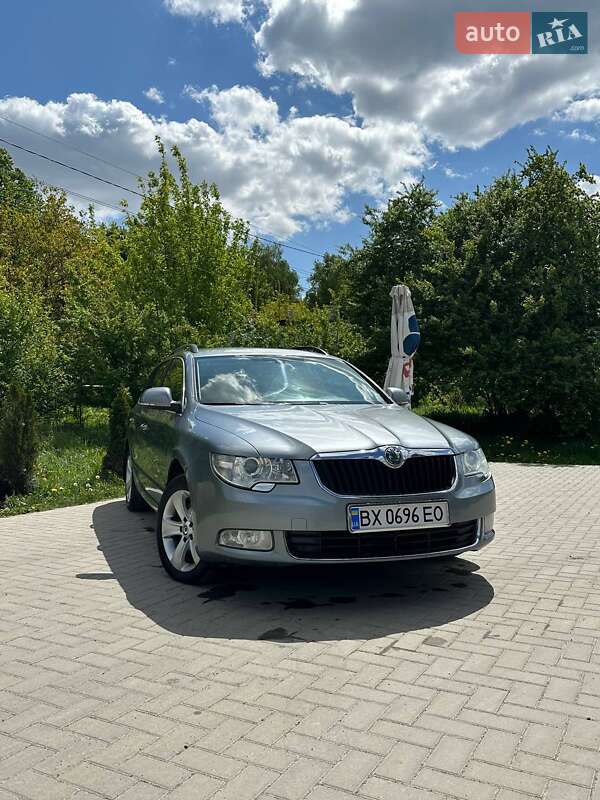 Универсал Skoda Superb 2012 в 