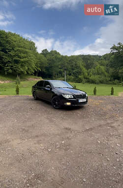 Лифтбек Skoda Superb 2011 в 