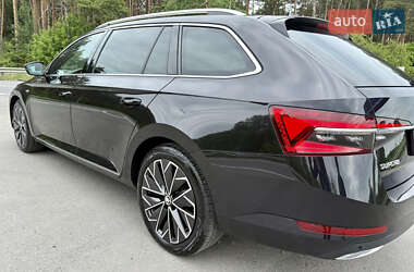 Универсал Skoda Superb 2022 в 