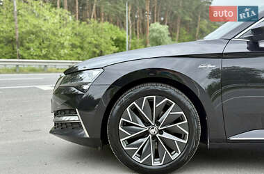 Универсал Skoda Superb 2022 в 