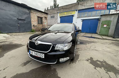 Универсал Skoda Superb 2010 в Киеве