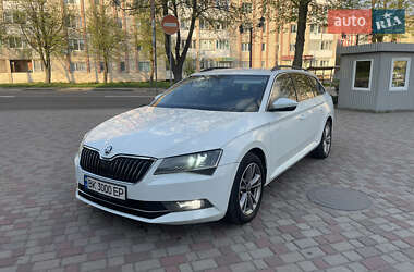Універсал Skoda Superb 2016 в Рівному