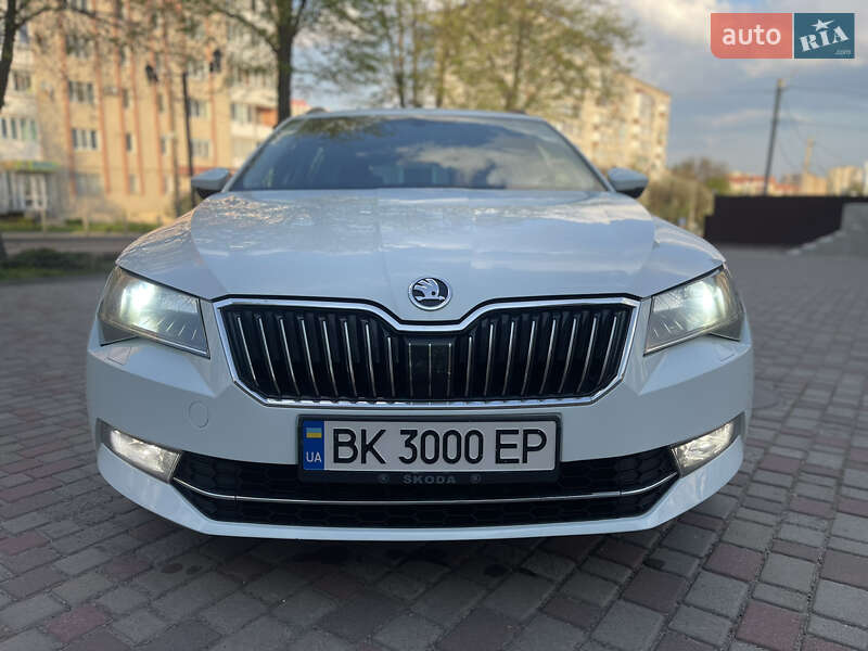 Универсал Skoda Superb 2016 в Ровно фото 5 Универсал Skoda Superb 2016 в Ровно