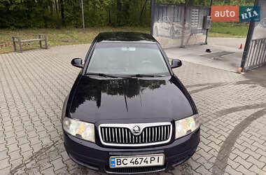 Лифтбек Skoda Superb 2007 в 