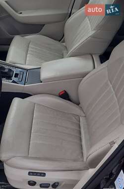Лифтбек Skoda Superb 2016 в 