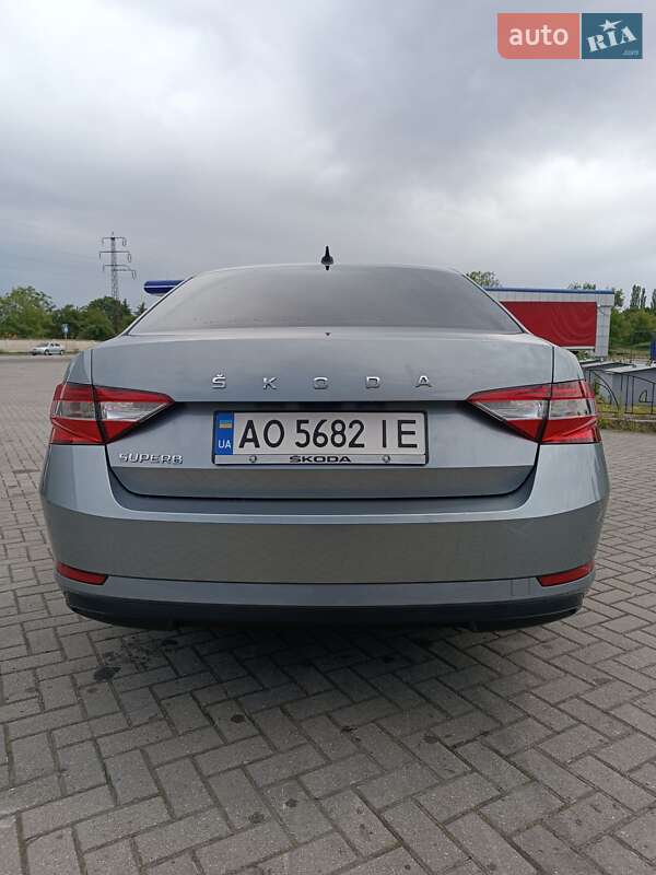 Ліфтбек Skoda Superb 2019 в Мукачевому